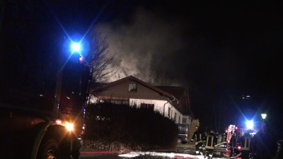 Garage und Dachstuhl bei Frankenberg ausgebrannt