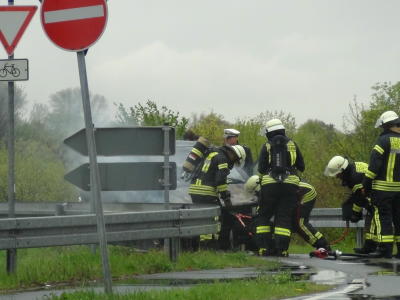 PKW-Brand bei Eltville