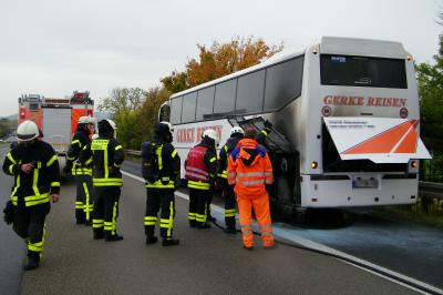 Technischer Defekt löste Busbrand auf der A 7 aus