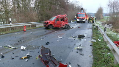 Mutter und Tochter sterben bei Unfall in Niedersachsen