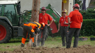 Meisterschaft in Kettensägen