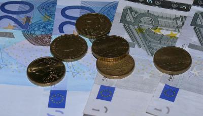 38.000 Euro auf Parkplatz verloren – Finder gesucht