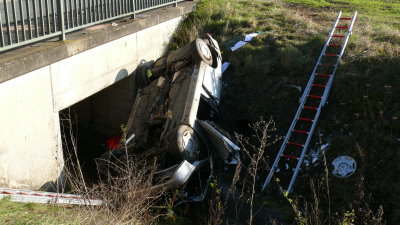 Tödlicher Unfall auf der L3214 bei Naumburg
