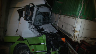 Zuckerschock löst LKW-Unfall auf A7 aus