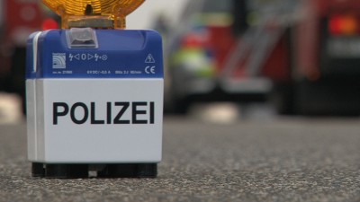A5: Tödlicher LKW-Unfall – Vollsperrung in beide Fahrtrichtungen