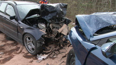 Schwerer Unfall auf der Landesgrenze