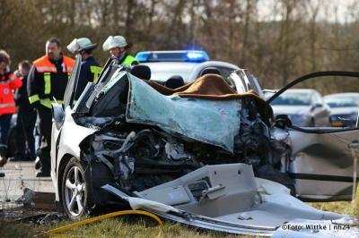 B454 – Tödlicher Zusammenstoß mit 40-Tonner