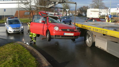 Vorfahrt missachtet – Schwerer Unfall auf der Falderbaumstraße