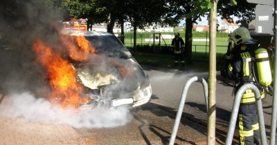 PKW Brand in Hess. Lichtenau