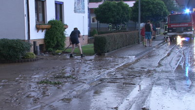 Unwetter und Gefahrguteinsatz – Stress für die Wolfhager Feuerwehr