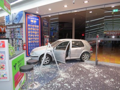 Blitzeinbruch im Ratio – Zeugen gesucht