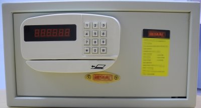 Urlaubshinweis: Hotel-Safes sind oft nicht sicher