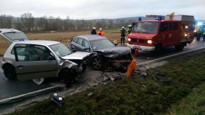 Sommerreifen auf der Rückbank – Tödlicher Unfall auf B 254