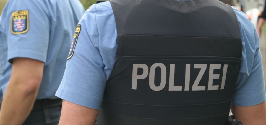 Zivilcourage ausgenutzt und Frau bestohlen