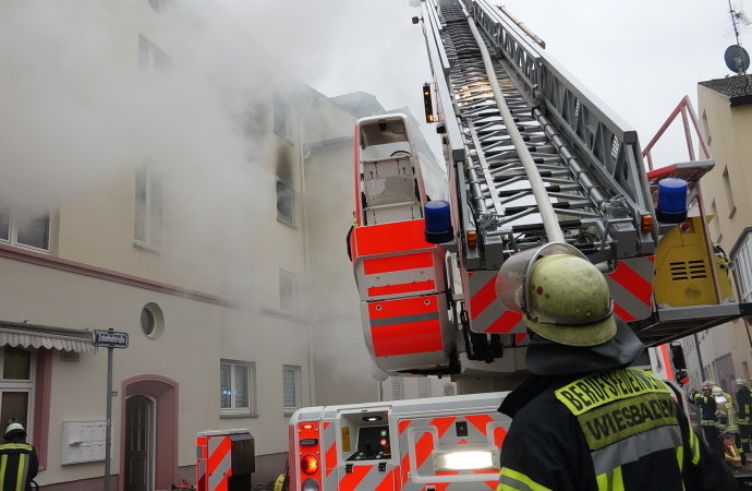 Verletzte nach Wohnungsbrand in Kastel