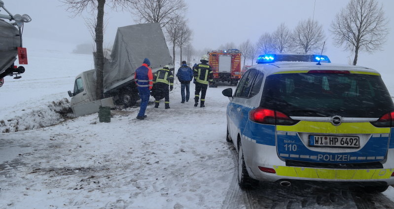 Landkreis – Unfälle durch Neuschnee