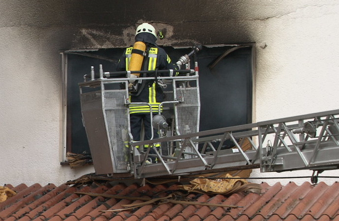 Krankenhaus: 2-Jähriges Mädchen kommt nach Brand ums Leben