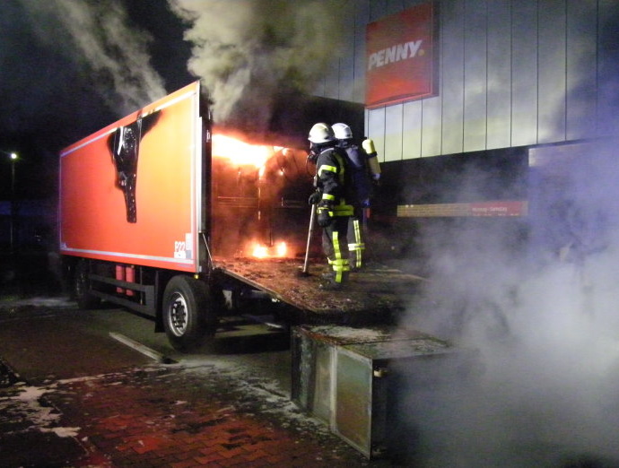 Waldau – Brandserie hielt Feuerwehr auf trab
