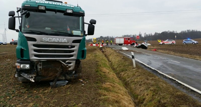 Stoppschild missachtet – Schwerer Unfall bei Elfershausen