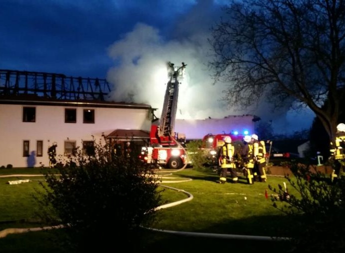 Brand eines landwirtschaftlichen Anwesens – Bis zu 500.000 Euro Sachschaden