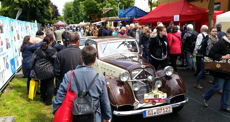 HOG: Oldtimer rollen durch den Hessentag