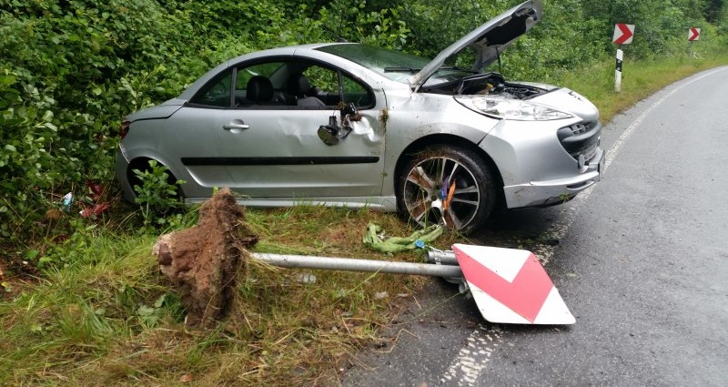 Waldau: B83 war nach Unfall zeitweise voll gesperrt