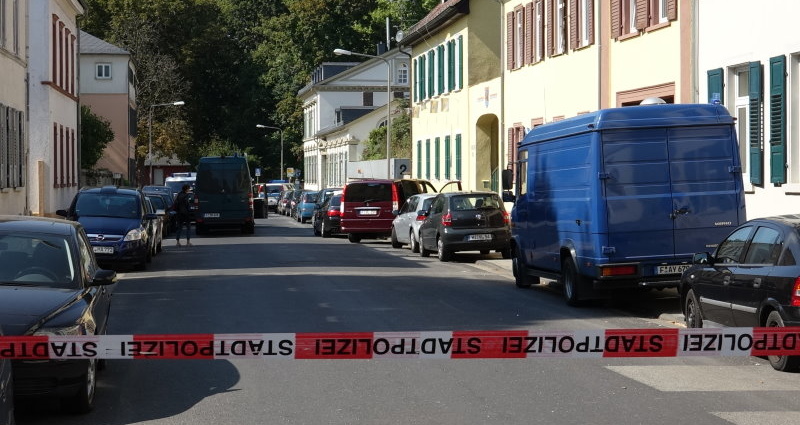 WI: Mann bedrohte Beamte – SEK Einsatz