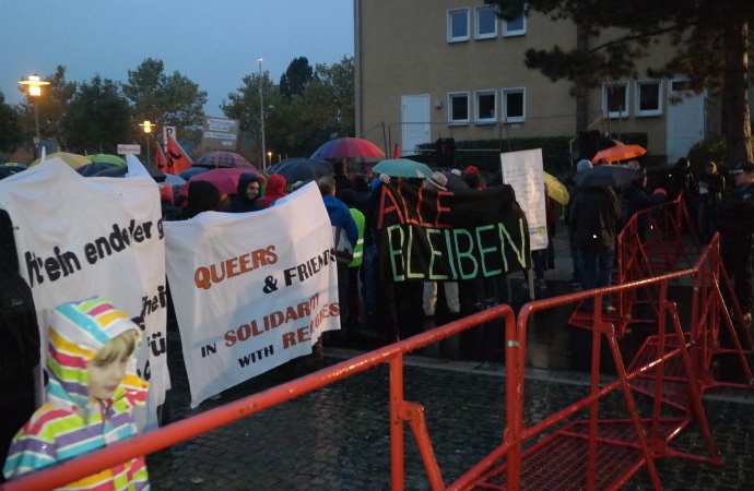 Marbachshöhe: Demo gegen AfD-Versammlung