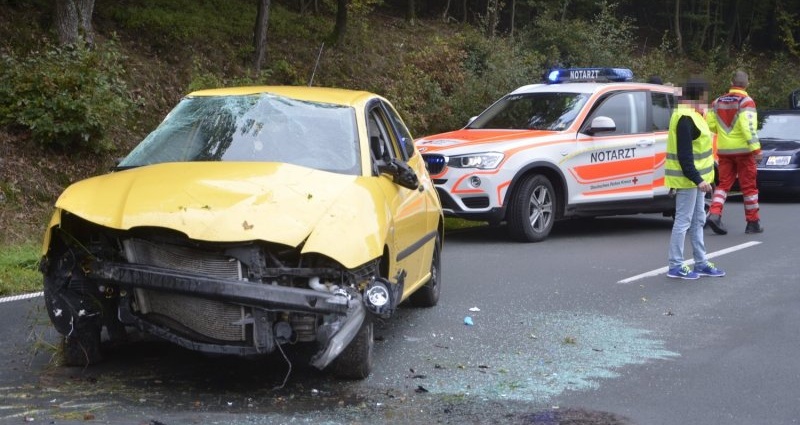 Ein Verletzter nach Alleinunfall