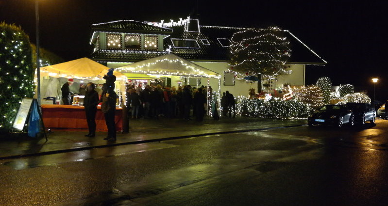 40.000 Lichter: Weihnachtshaus in Frankenberg eröffnet