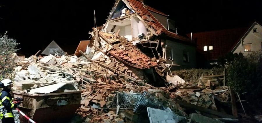 Haus eingestürzt nach Explosion