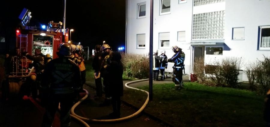 Brand in Mehrfamilienhaus in Baunatal
