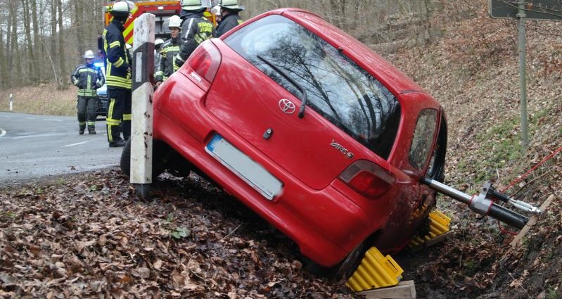 Unfall zwischen Großenritte und Niedenstein
