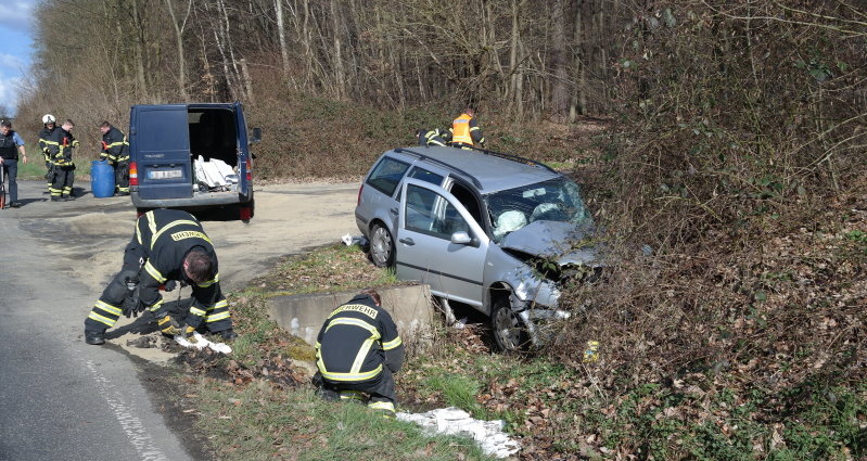 A7: Rettungsauffahrt als Abfahrt benutzt – Schwerer Unfall auf der alten B83