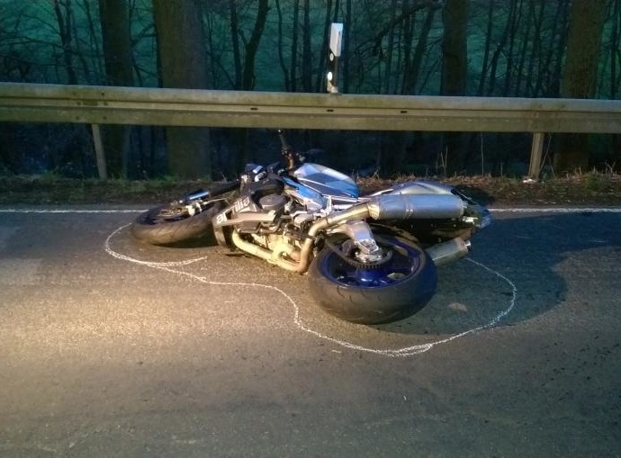 29-jähriger Motorradfahrer starb bei einem Wildunfall