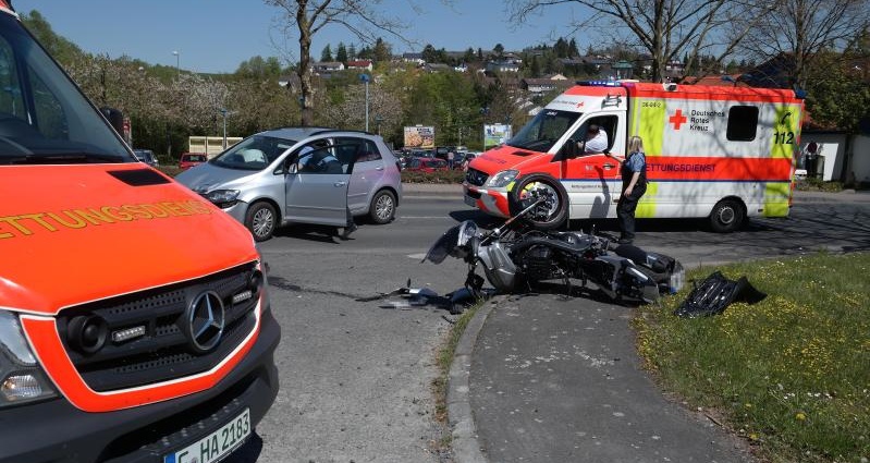Schwerer Unfall in Weimar – Respektlosigkeit an der Einsatzstelle