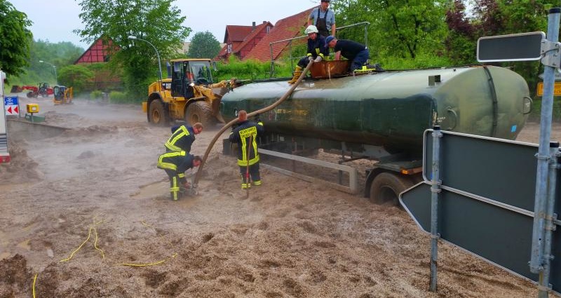 Chaos: Schlamm und Hagel nach Unwetter in Liebenau