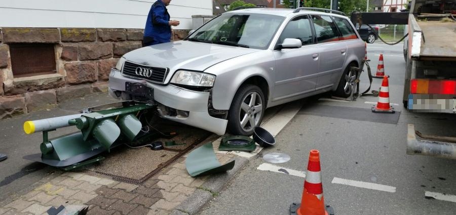 Autodiebe auf der Flucht – Große Suchaktion