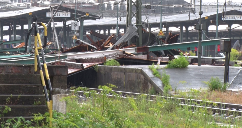 KS: Hauptbahnhof nach Unwetter gesperrt