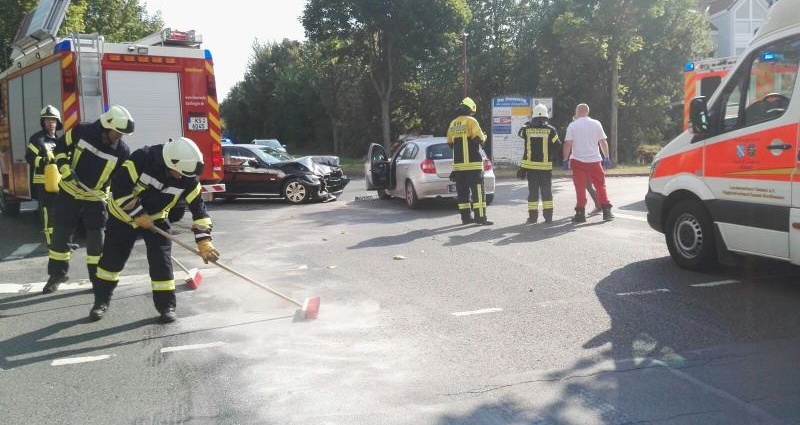 Oberkaufungen: Unfall im Kreuzungsbereich
