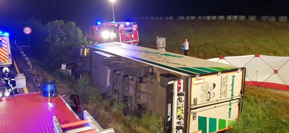 Gesundheitliche Probleme – LKW-Fahrer kommt auf der A3 ums Leben