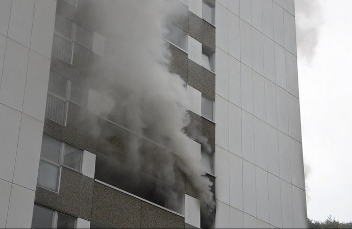 KS: Appartment im Seniorenheim im Vollbrand