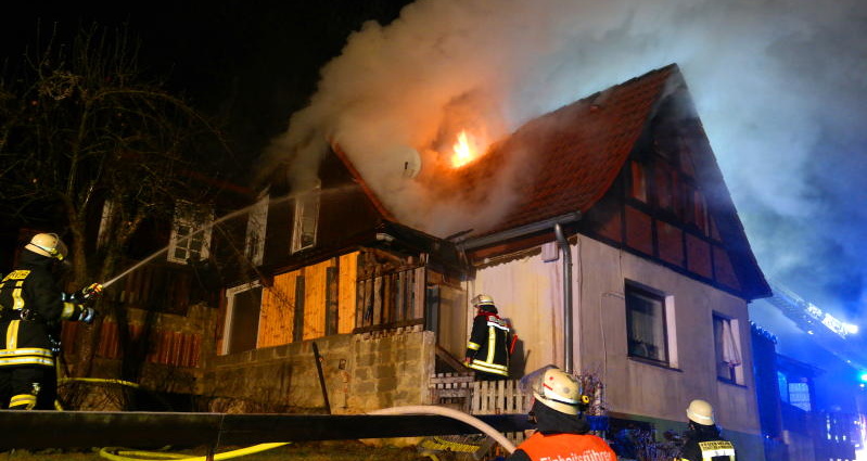 Hörle: Zwei Tote nach Wohnhausbrand nahe Volkmarsen