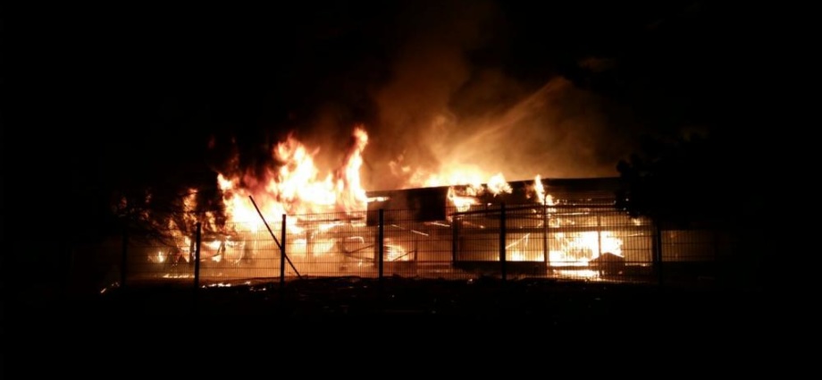 Millionenschaden nach Großbrand in Kassel Fuldabrück