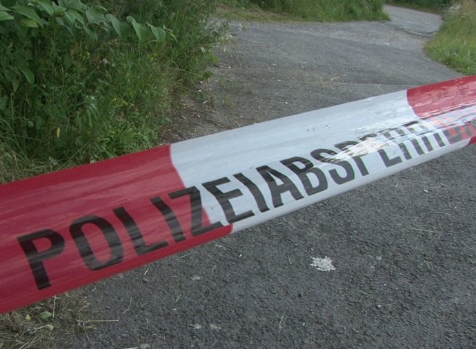 KS: Unbekannter vergewaltigt 23-Jährige – Polizei sucht Zeugen