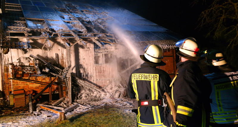 Scheunenbrand bei Gudensberg schnell unter Kontrolle