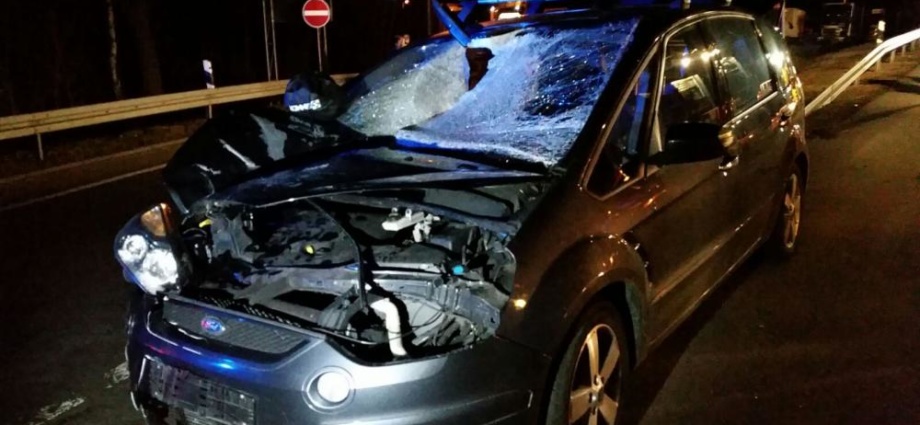Tödlicher Unfall in Höhe Rastanlage Hasselberg: Auto erfasst Fußgänger auf der A7