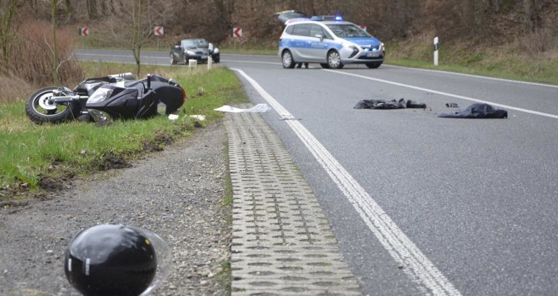 Rollerfahrer bei Heiligenrode schwer verletzt
