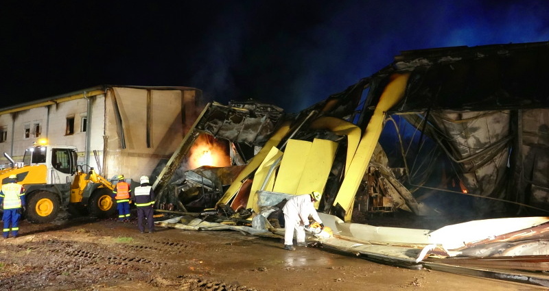 DA: Hoher Schaden nach Brand auf einem Gemüsehof