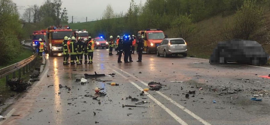 Tödlicher Verkehrsunfall auf der B27
